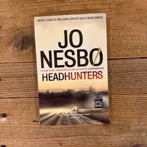 Jo Nesbo 'Headhunters' Book